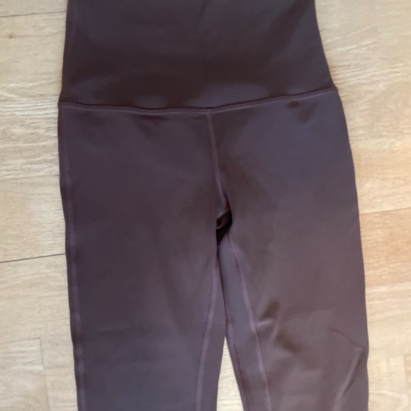 Lululemon Align Mini Flare SZ 2 NWOT JAVA 32”🤎🤎 - Picture 2 of 8